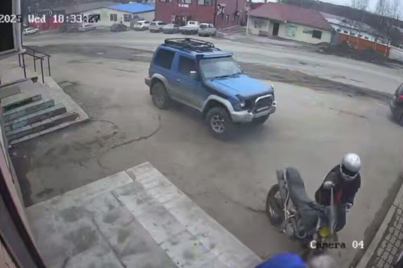Video: hombre no se queda de brazos cruzados, testigo impide robo de joyería