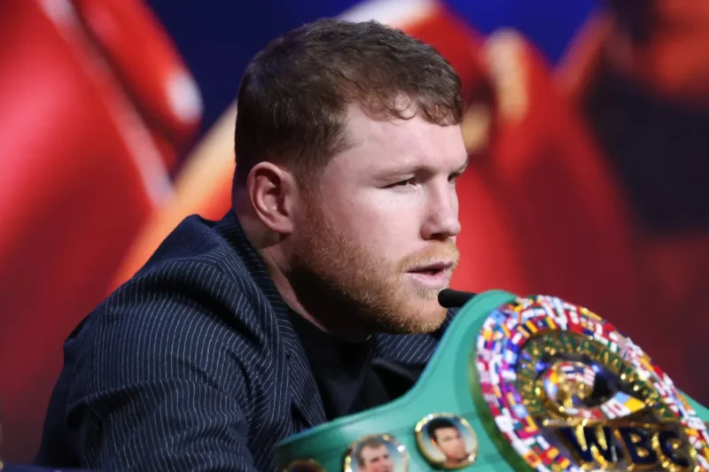 Canelo Álvarez responde a William Scull tras su críticas