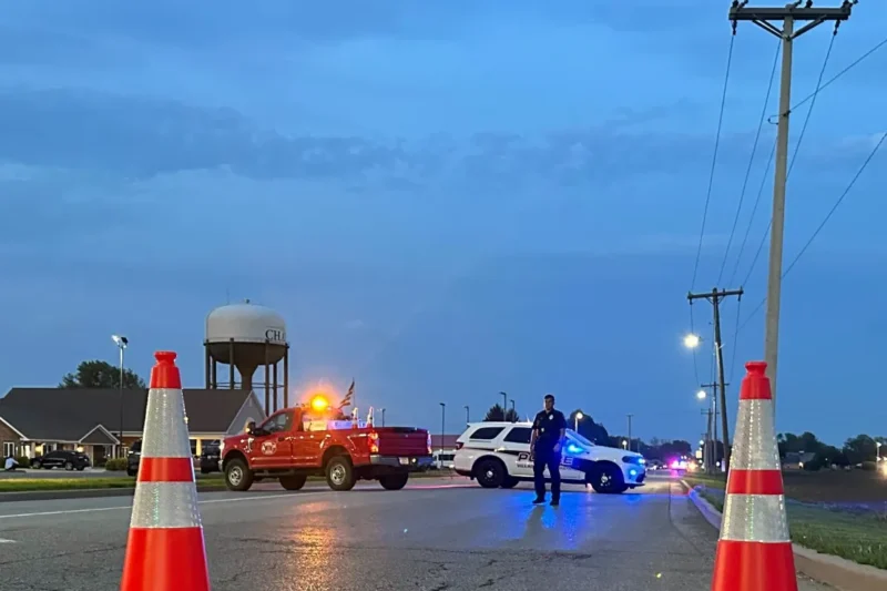 Se estrella vehiculo contra campamento extraescolar: cuatro muertos y seis heridos