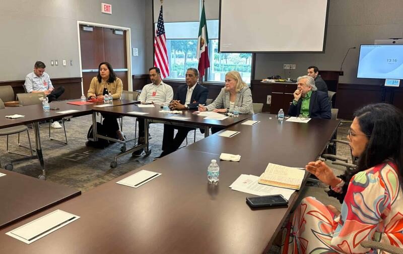 Adriano Espaillat viaja a México a denunciar políticas migratorias de Trump