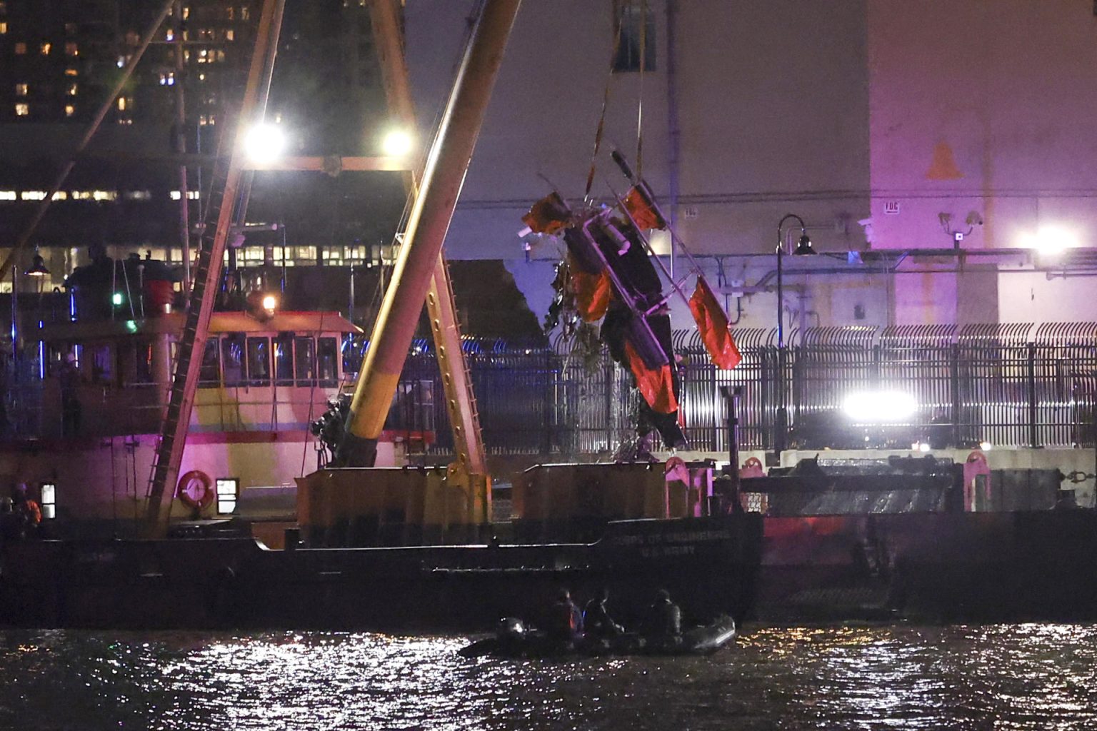 El helicóptero estrellado con españoles en nueva york no tenía registros de video ni de audio El helicóptero estrellado con españoles en nueva york no tenía registros de video ni de audio