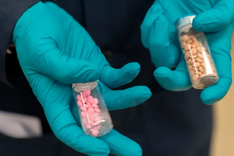 La DEA advierte que la mezcla de fentanilo con otros narcóticos va en aumento