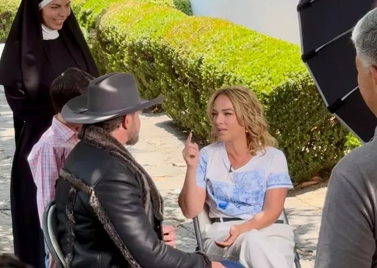 Adamari López visita set de grabación de telenovela y reencuentra uno de sus galanes de ficción
