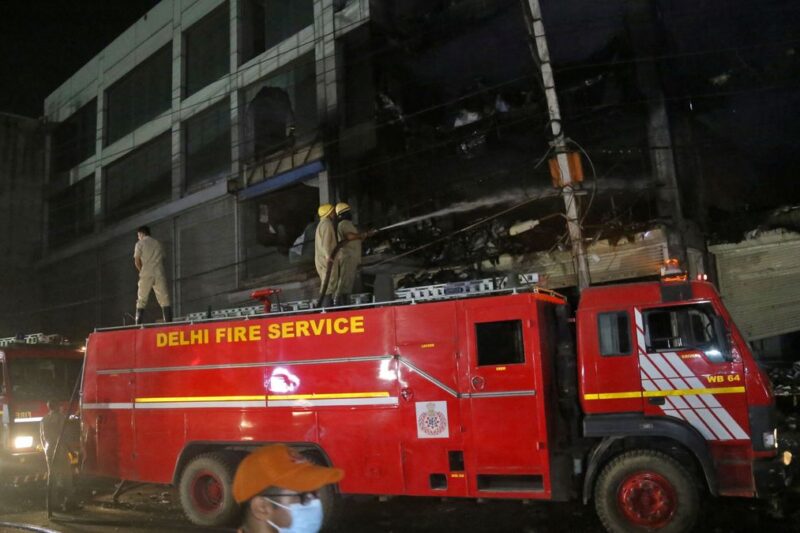 En la India al menos 4 muertos y 5 heridos tras incendiarse un hotel