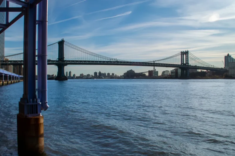 Hallan cuerpo de entrenador hispano en un río de Nueva York tras