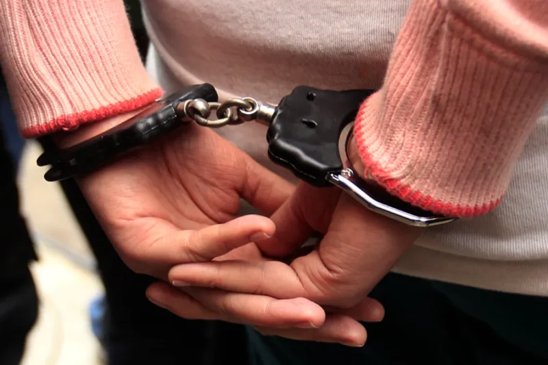 Americana detenida con fentanilo oculto en sus partes íntimas cuando cruzaba la frontera