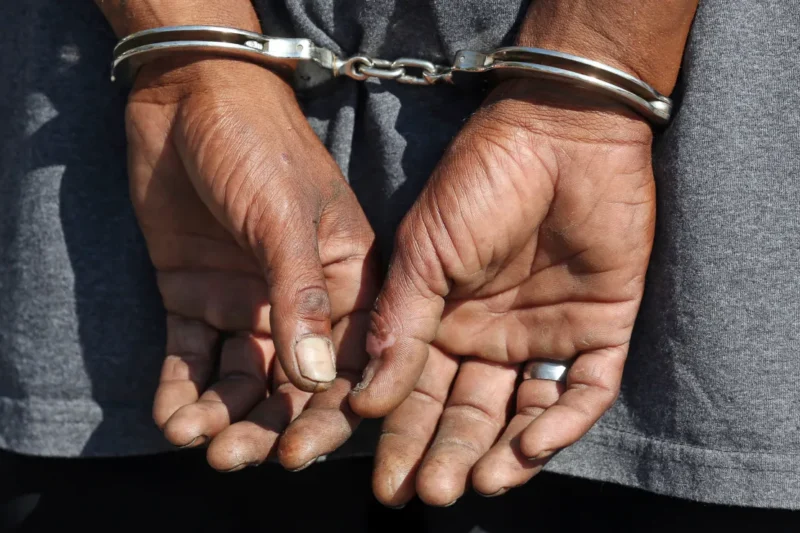 Hispano arrestado en Los Ángeles por abuso infantil en red criminal
