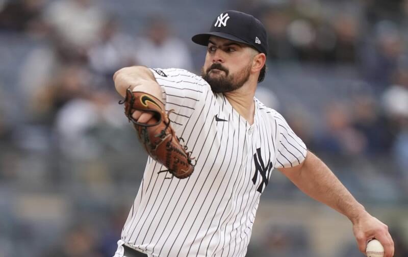 Carlos Rodón lanza seis entradas de dos hits y los Yankees ganan serie ante Texas