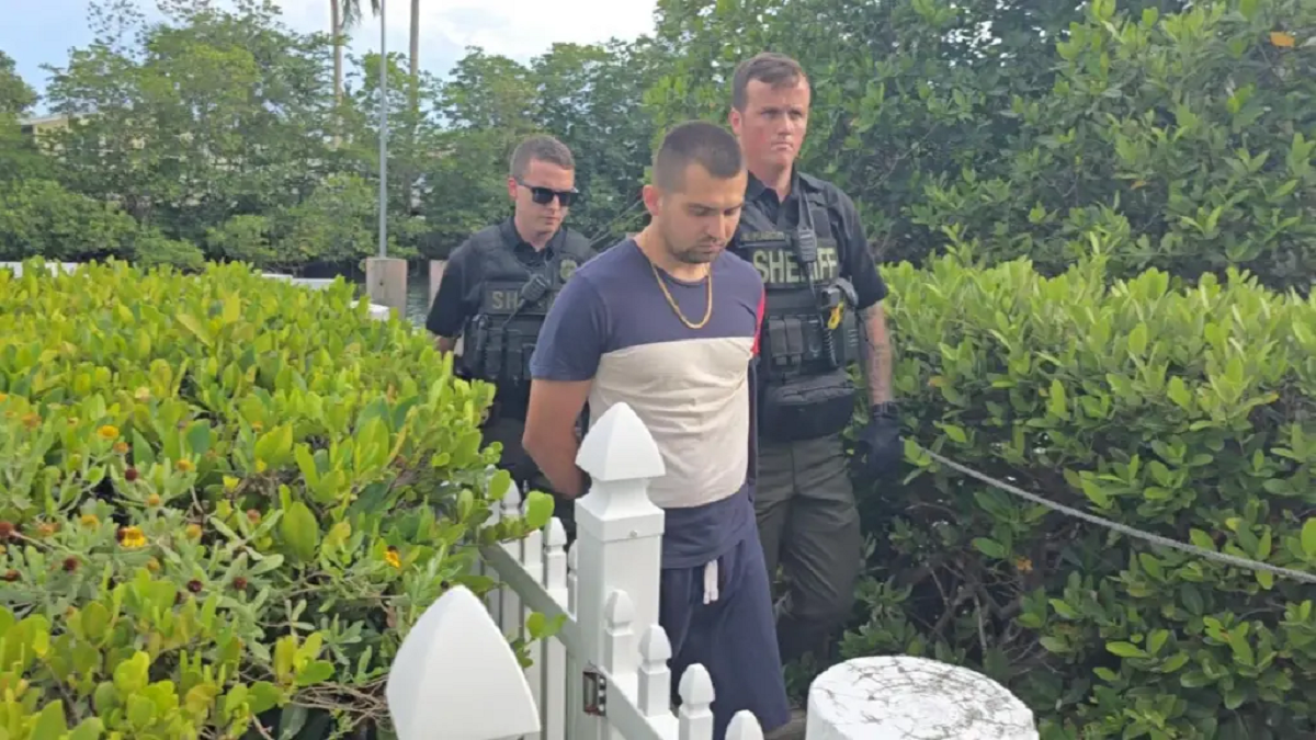 Ruso acusado de robar yate de lujo en Florida e intentar huir a las Bahamas una persecución masiva Ruso acusado de robar yate de lujo en Florida e intentar huir a las Bahamas una persecución masiva