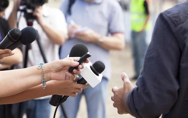 En Colombia cinco periodistas asesinados y cientos amenazados en 2024, según la Unión Europea