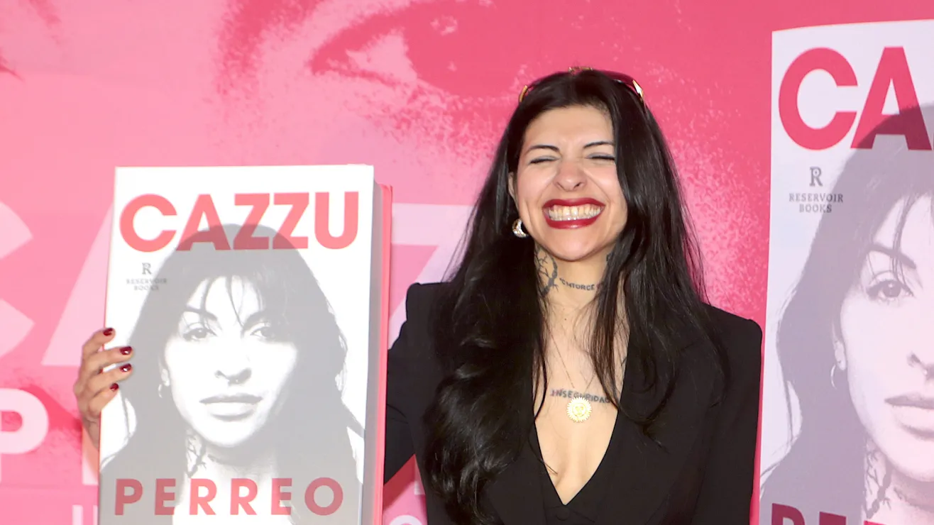 Cazzu comparte cómo su hija Inti la admira como su mayor ídolo Cazzu comparte cómo su hija Inti la admira como su mayor ídolo