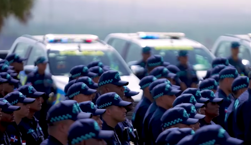 Nuria destapa en República Dominicana el fraude de los “asimilados” Nuria destapa en República Dominicana el fraude de los “asimilados”