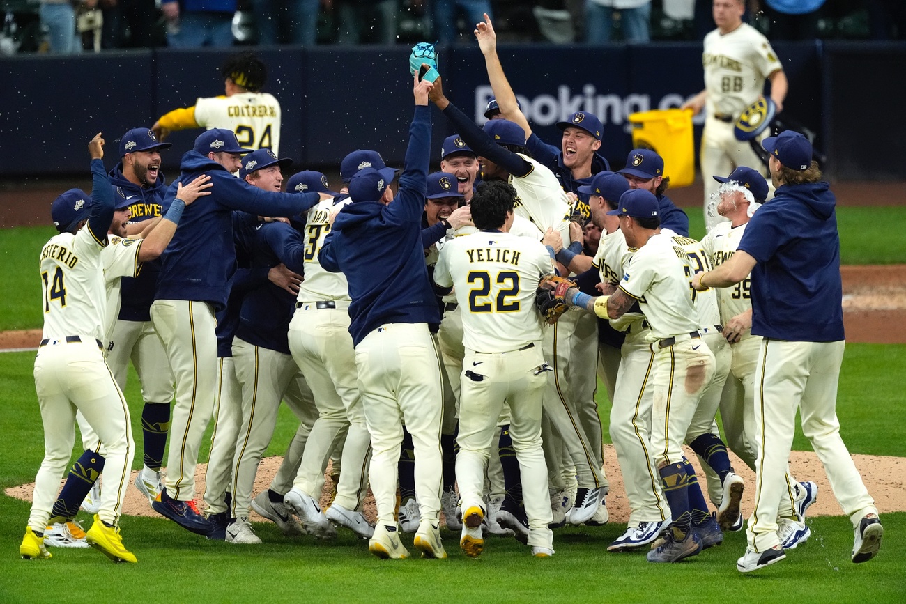 Los Cerveceros aseguran su pase a la Serie de Campeonato tras derrotar a los Cachorros