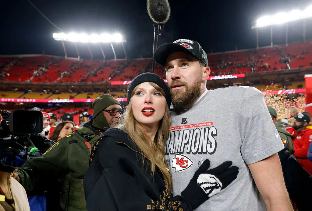 Taylor Swift rompe el silencio sobre las especulaciones de que abandonará la música al casarse con Travis Kelce Taylor Swift rompe el silencio sobre las especulaciones de que abandonará la música al casarse con Travis Kelce