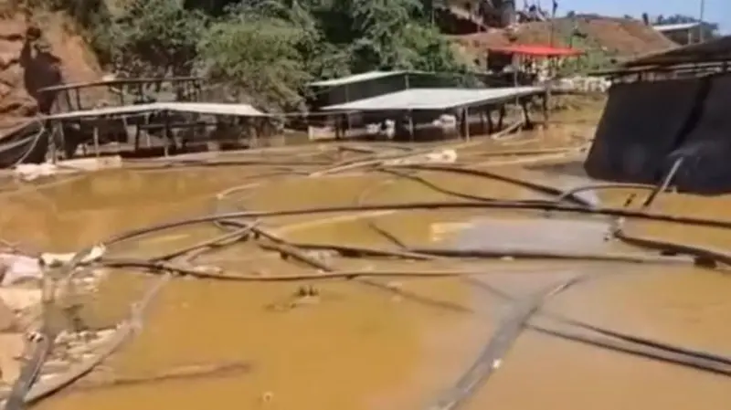 Tragedia en Venezuela: 14 fallecidos por el colapso e inundación de una mina de oro Tragedia en Venezuela: 14 fallecidos por el colapso e inundación de una mina de oro