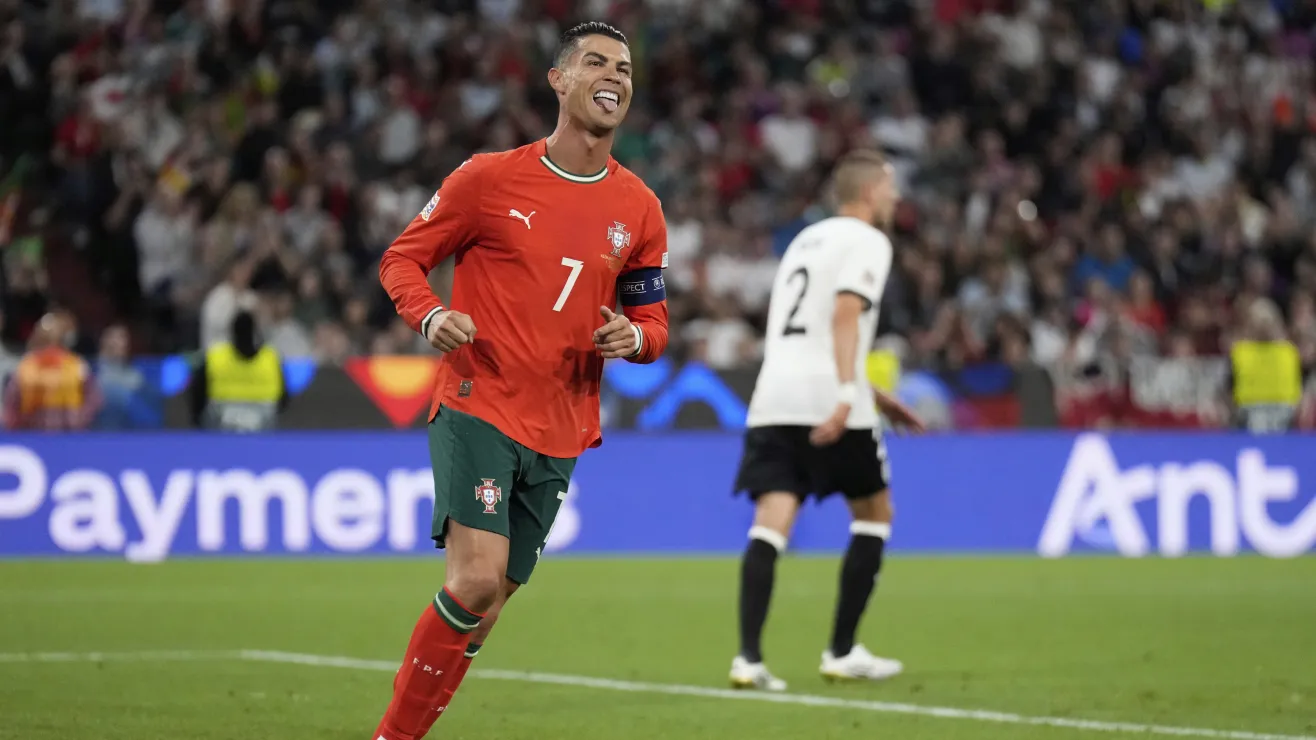 Cristiano Ronaldo hace historia al superar la barrera de los mil millones en fortuna personal