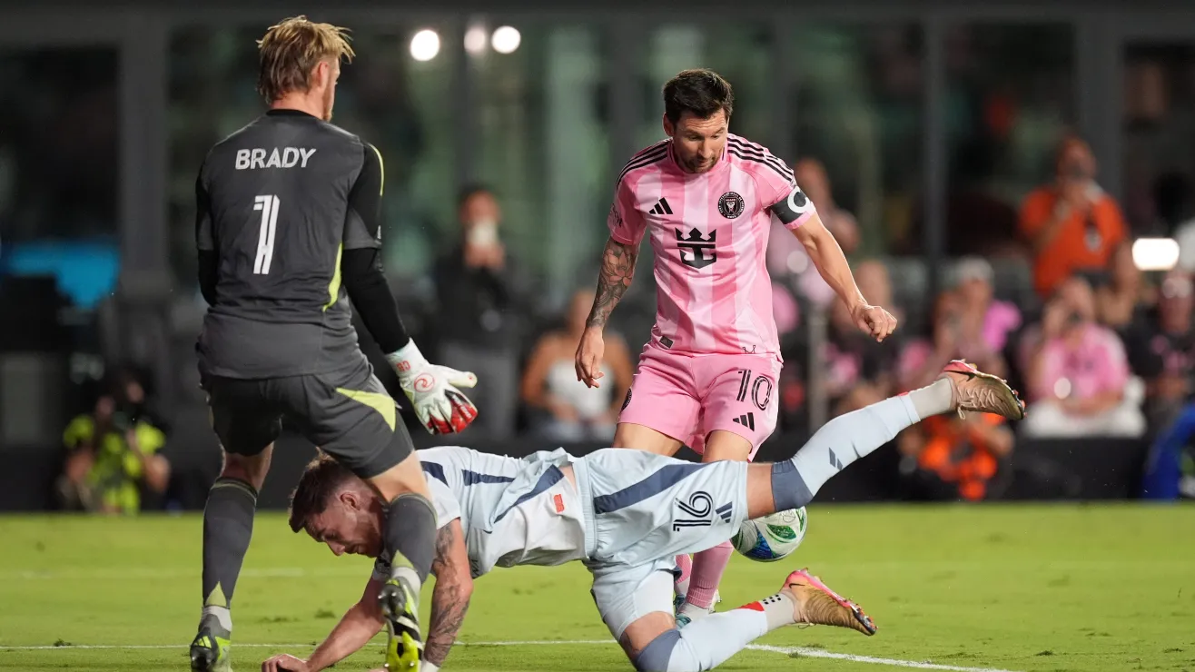 Inter Miami tambalea tras insólito fallo de Messi y ve complicarse la lucha por el Supporters’ Shield