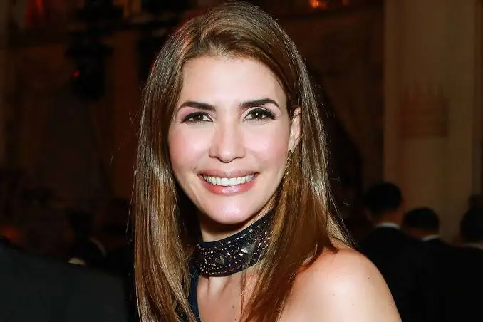 Reportera de Univision muere a los 51 años tras una valiente lucha contra el cáncer Reportera de Univision muere a los 51 años tras una valiente lucha contra el cáncer