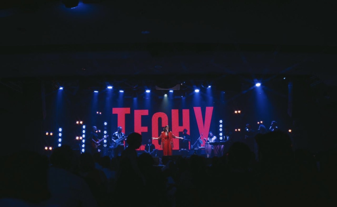 Techy logra lleno total en Escenario 360 tras su nominación al Latin Grammy