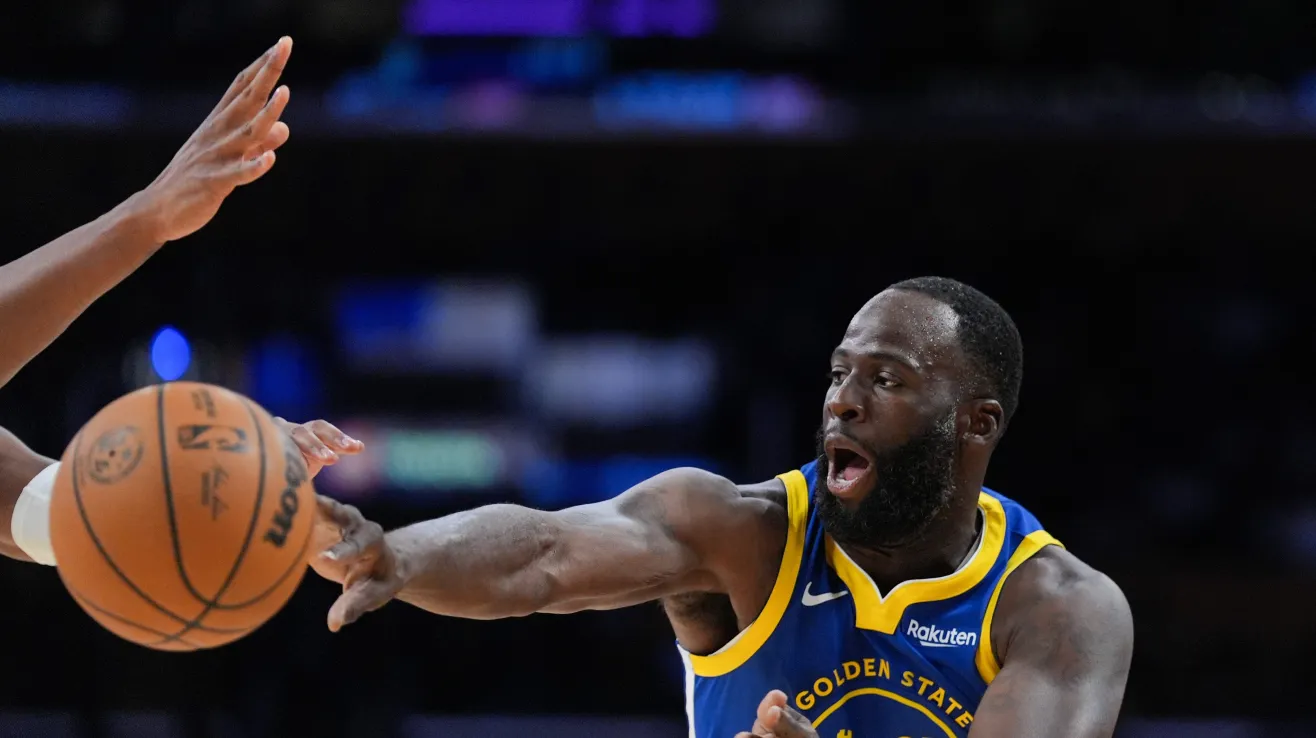 Draymond Green se ríe de LeBron por faltar al inicio con los Lakers