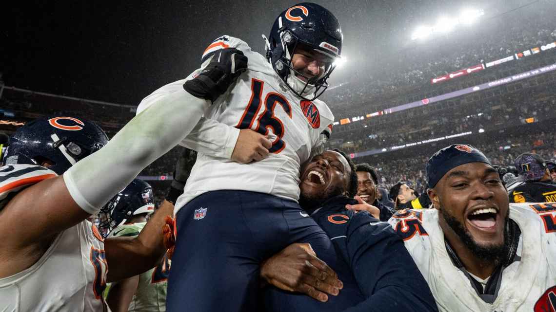 Jake Moody le da la victoria a los Bears con un gol de campo decisivo tras una jornada intensa