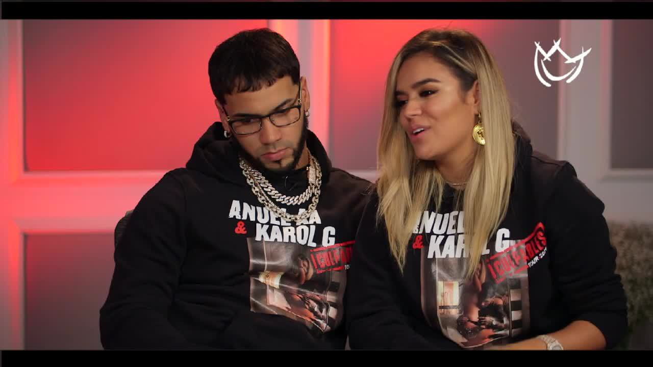 Karol G explica con firmeza por qué volvió a permitir el acceso a sus imágenes junto a Anuel AA