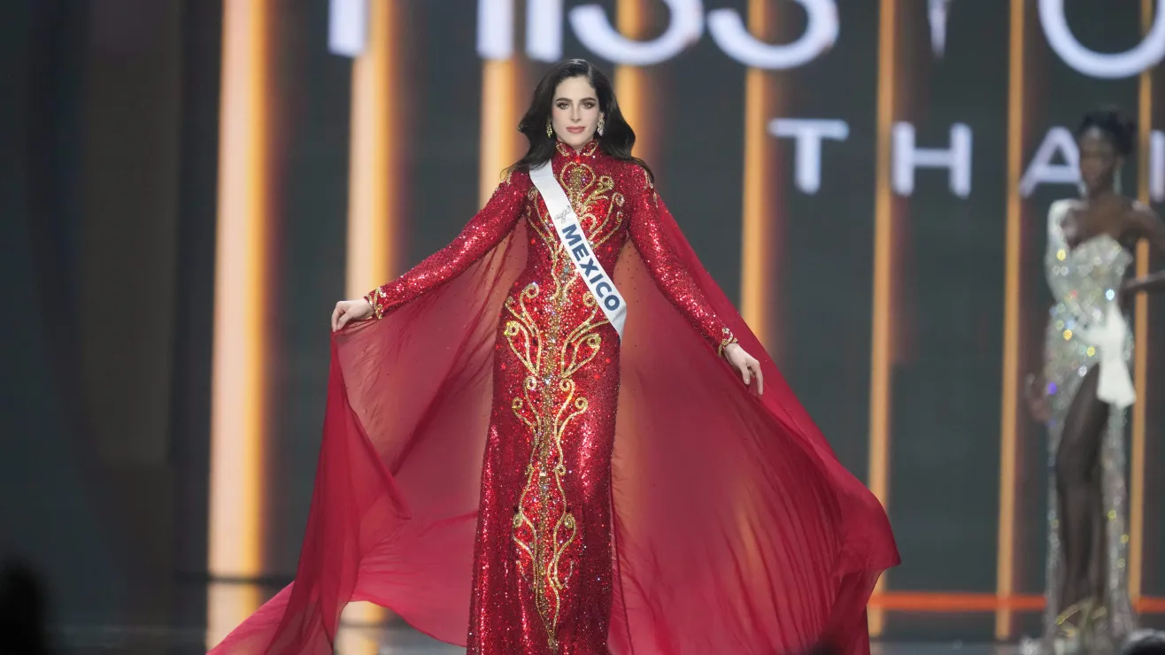 Exjuez del Miss Universo acusa a Fátima Bosch de no merecer la corona