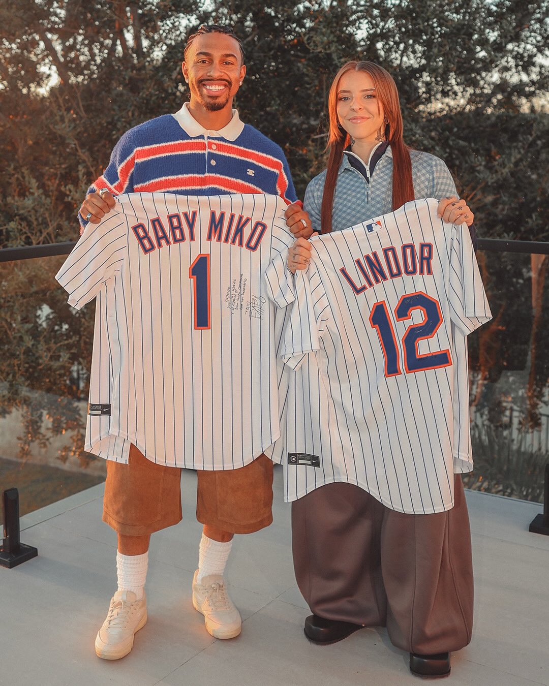 Francisco Lindor y Young Miko sorprenden al unir el béisbol con la música urbana