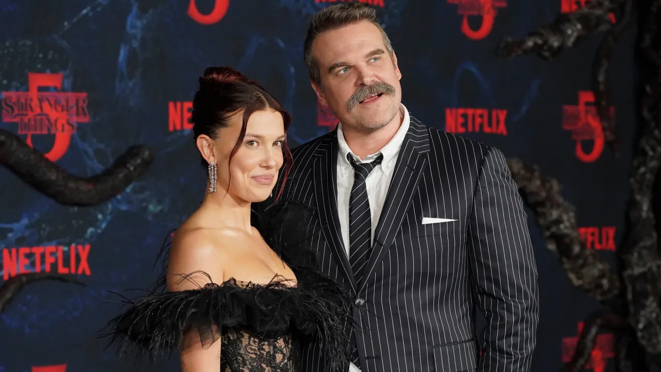 Millie Bobby Brown rompe el silencio sobre su relación con David Harbour tras controversia por supuesto acoso