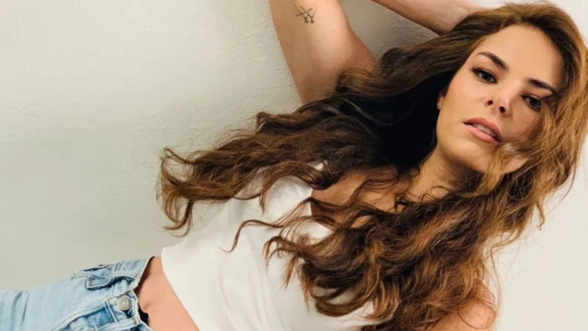 “El cambio de Alejandra Robles Gil: de sus inicios en televisión a brillar en ‘Regalo de amor’”