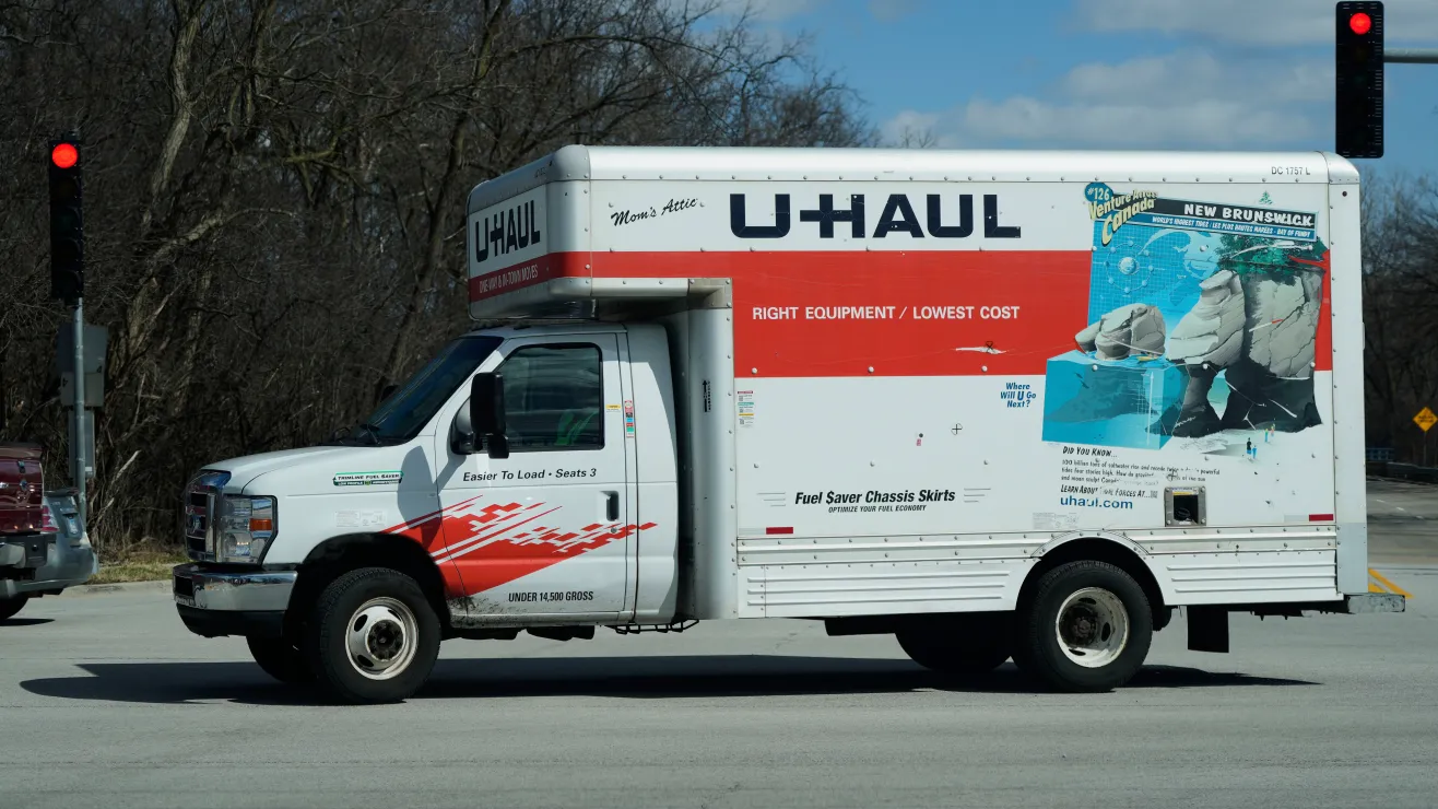 Estallido de camión de alquiler en Idaho provoca una víctima fatal