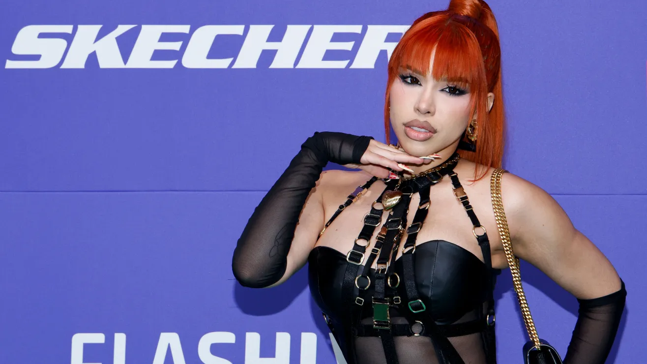 Yeri Mua acusa a Carolina Miranda de ataque durante show de Bad Bunny