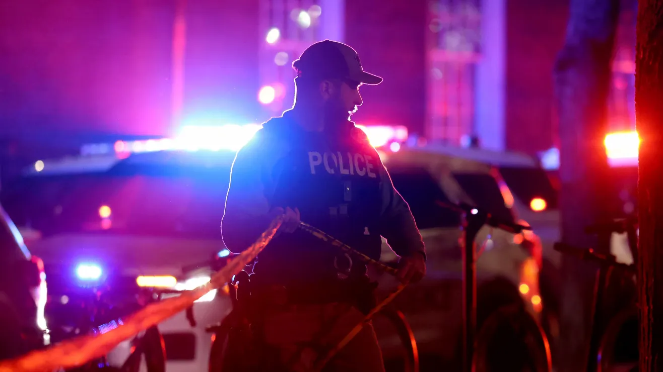 Balacera en cumpleaños de niños causa dos fallecidos y varios heridos en Massachusetts