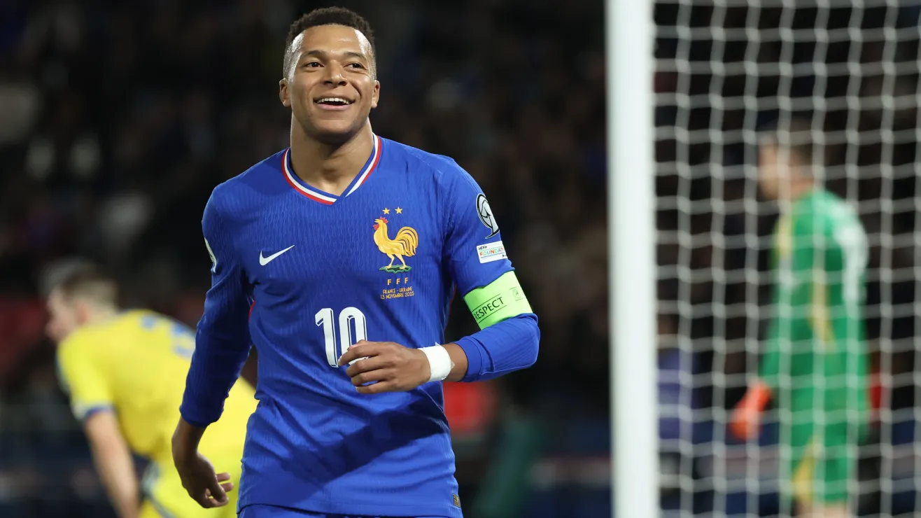 PSG enfrenta pago multimillonario a favor de Mbappé