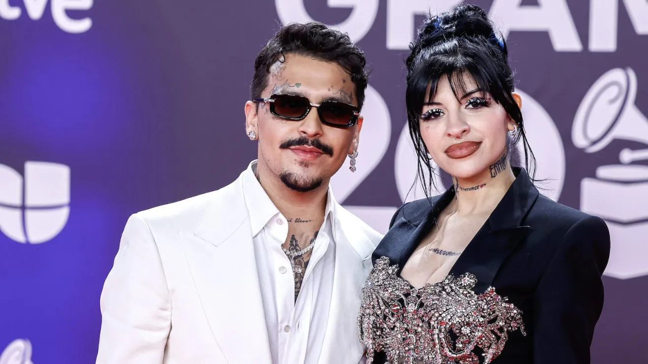 Juez acepta demanda de Nodal contra Cazzu y la notificación llegará hasta 2026