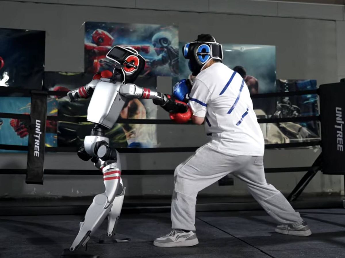 Humanoide sorprende al derribar a un CEO chino en una prueba de combate