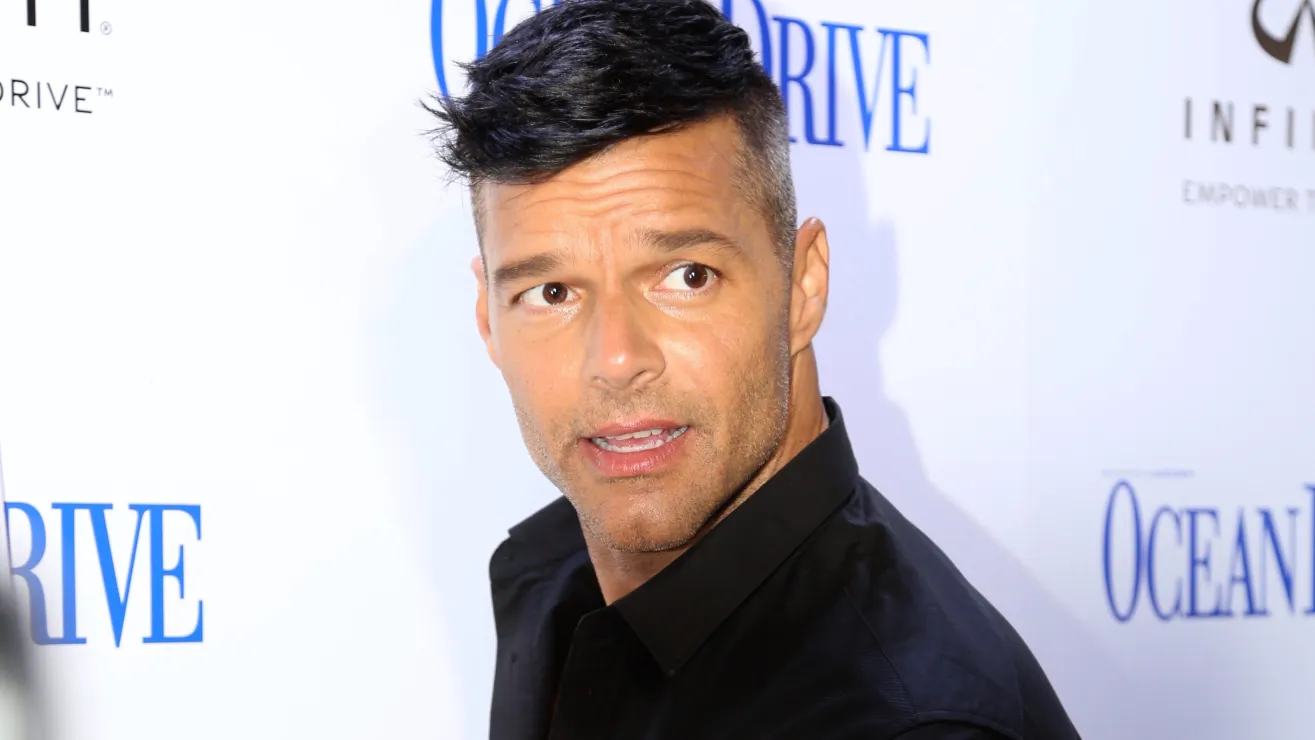 Ricky Martin aclara polémica por imagen falsa difundida en redes