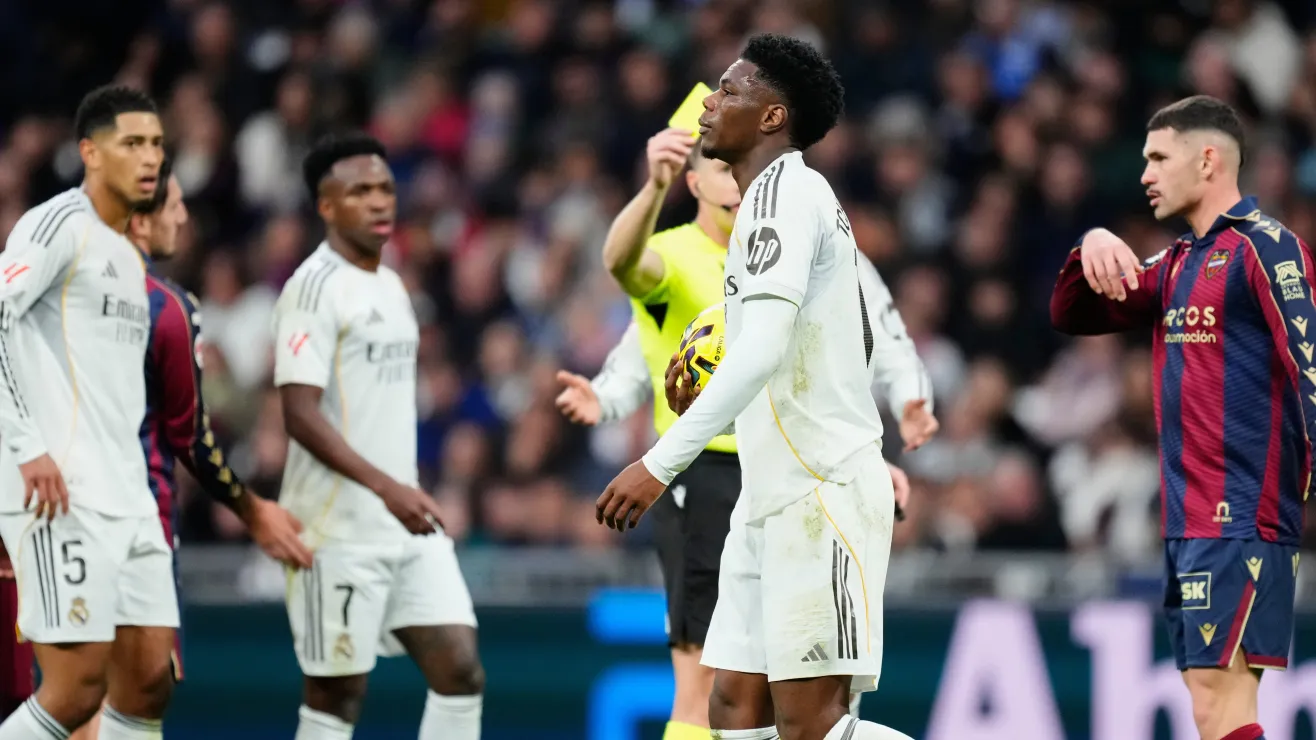 El Real Madrid se impone en medio de tensión en el Bernabéu