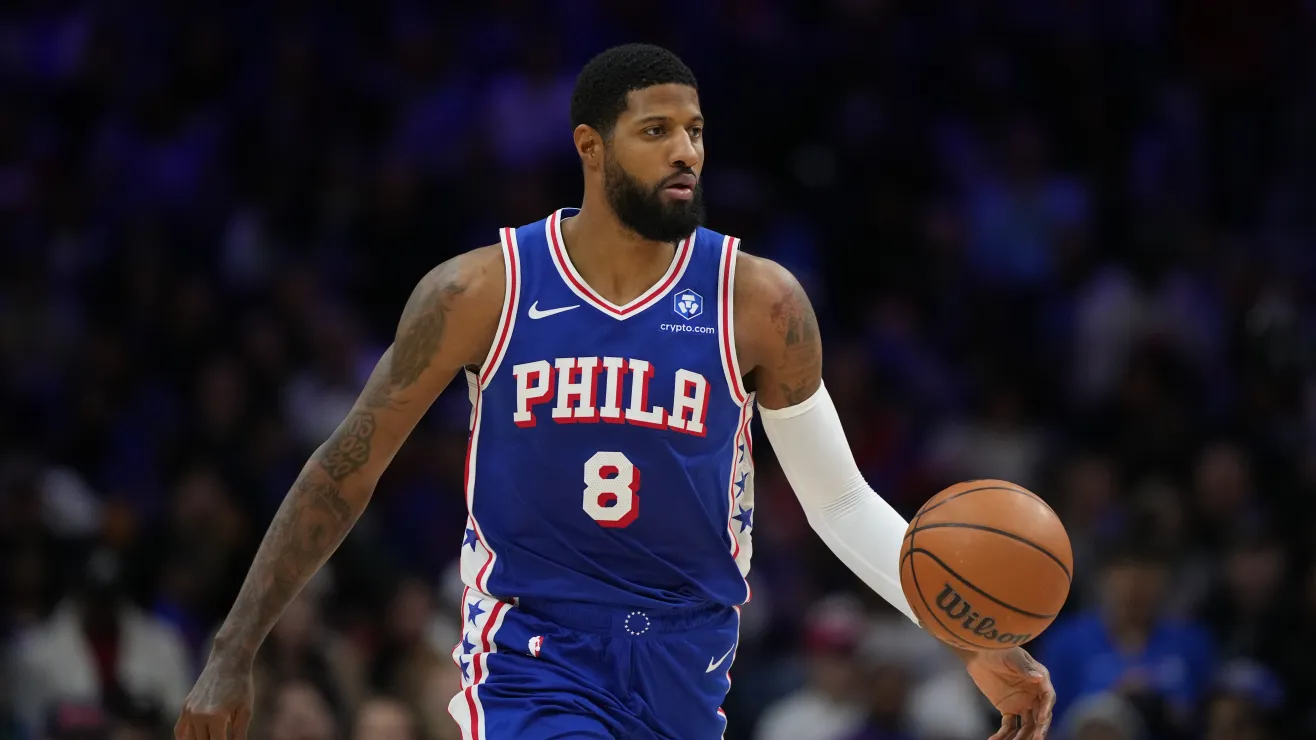 Paul George recibe dura sanción de 25 partidos en la NBA