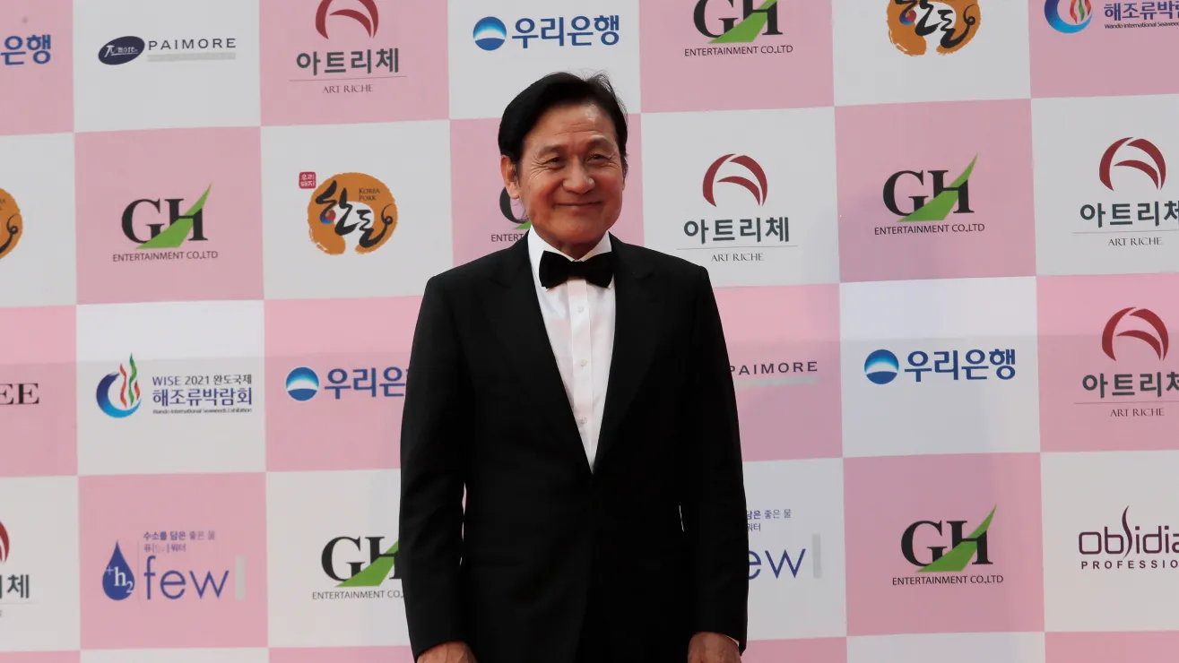 Muere el reconocido actor coreano Ahn Sung-ki a los 74 años