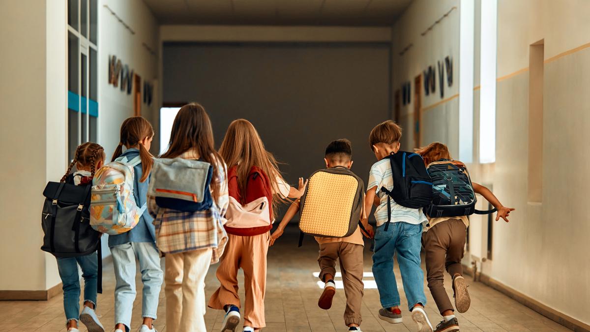 Expresiones comunes que pueden afectar la confianza de los niños sin que lo notes