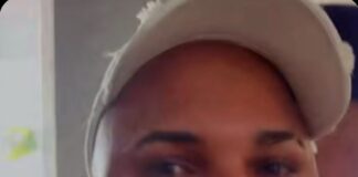 La sorprendió saliendo de una cabaña con su rival y le disparó tres veces, según la Policía