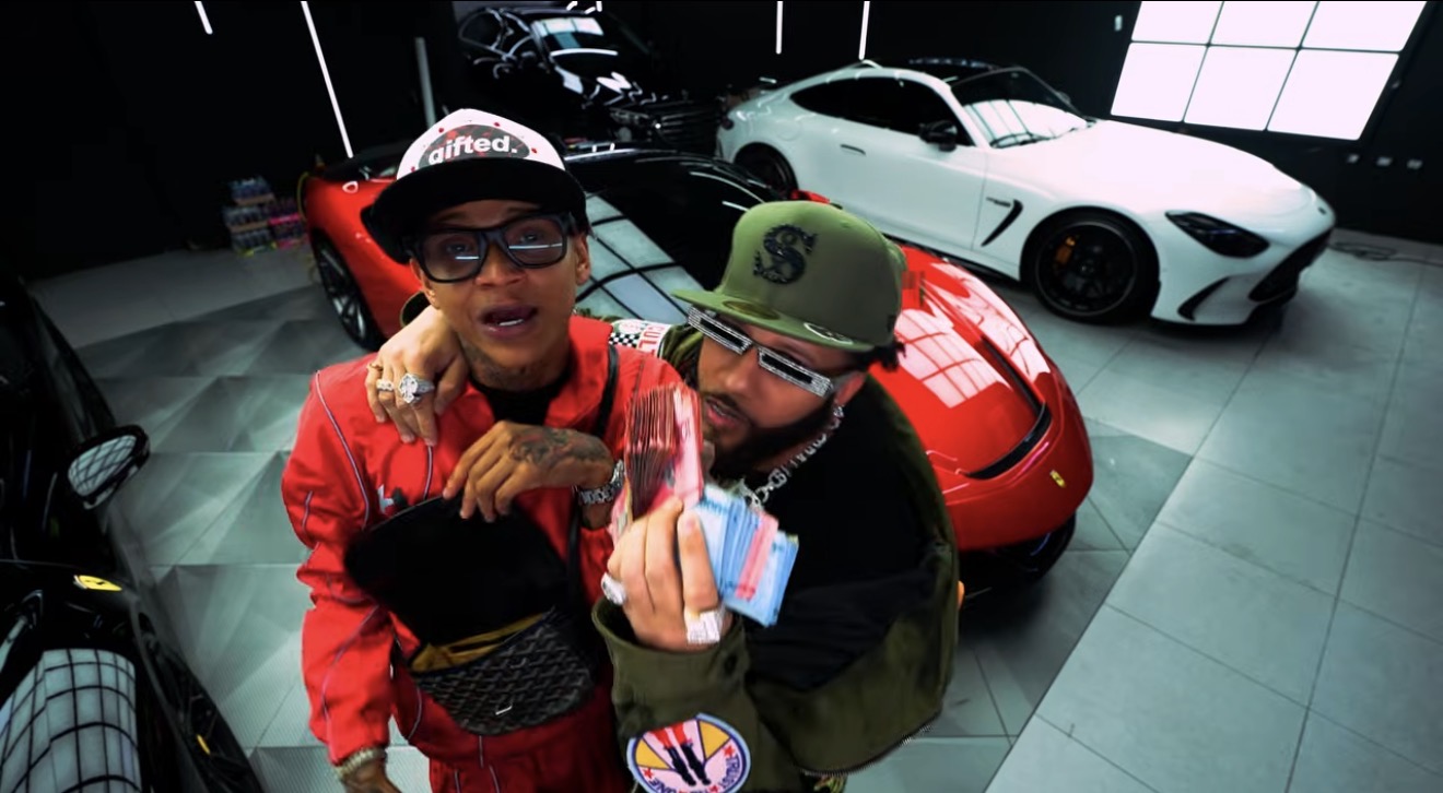 MOTO UBER – El Alfa “El Jefe” x Ezzy R (Video Oficial)
