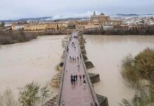 El temporal Leonardo golpea Andalucía y obliga a miles de personas a abandonar sus hogares