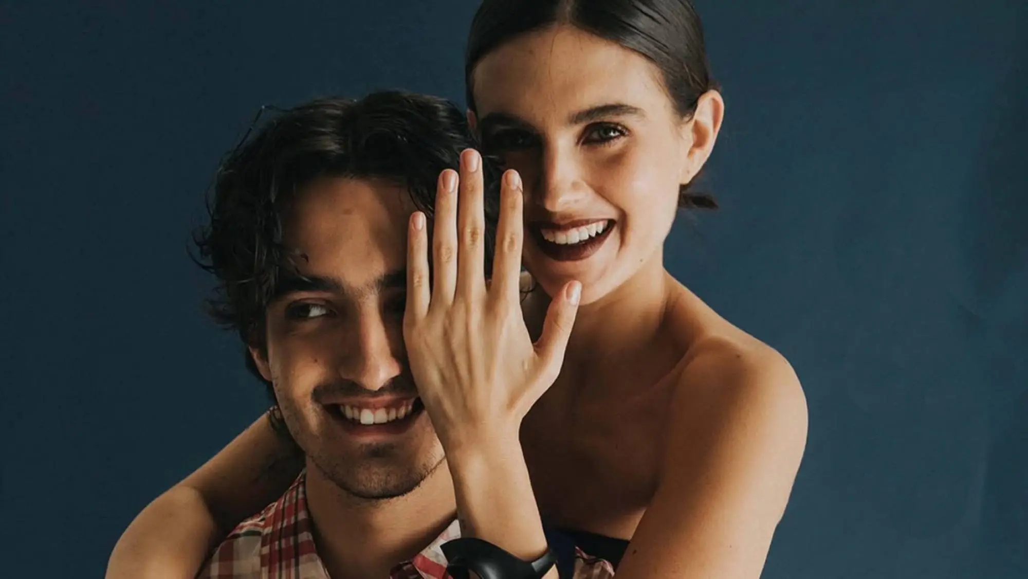 Los hijos de Mayrín Villanueva debutan juntos en una telenovela y emocionan a los fans