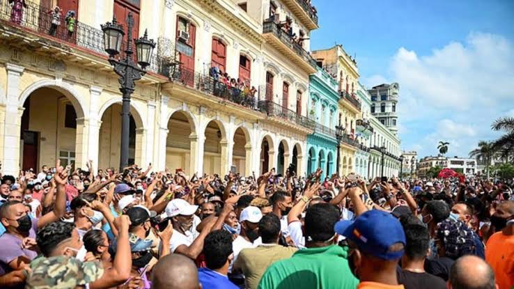 ÚLTIMA HORA! Protestas sacuden Ciego de Ávila y aumentan las tensiones en Cuba ÚLTIMA HORA! Protestas sacuden Ciego de Ávila y aumentan las tensiones en Cuba