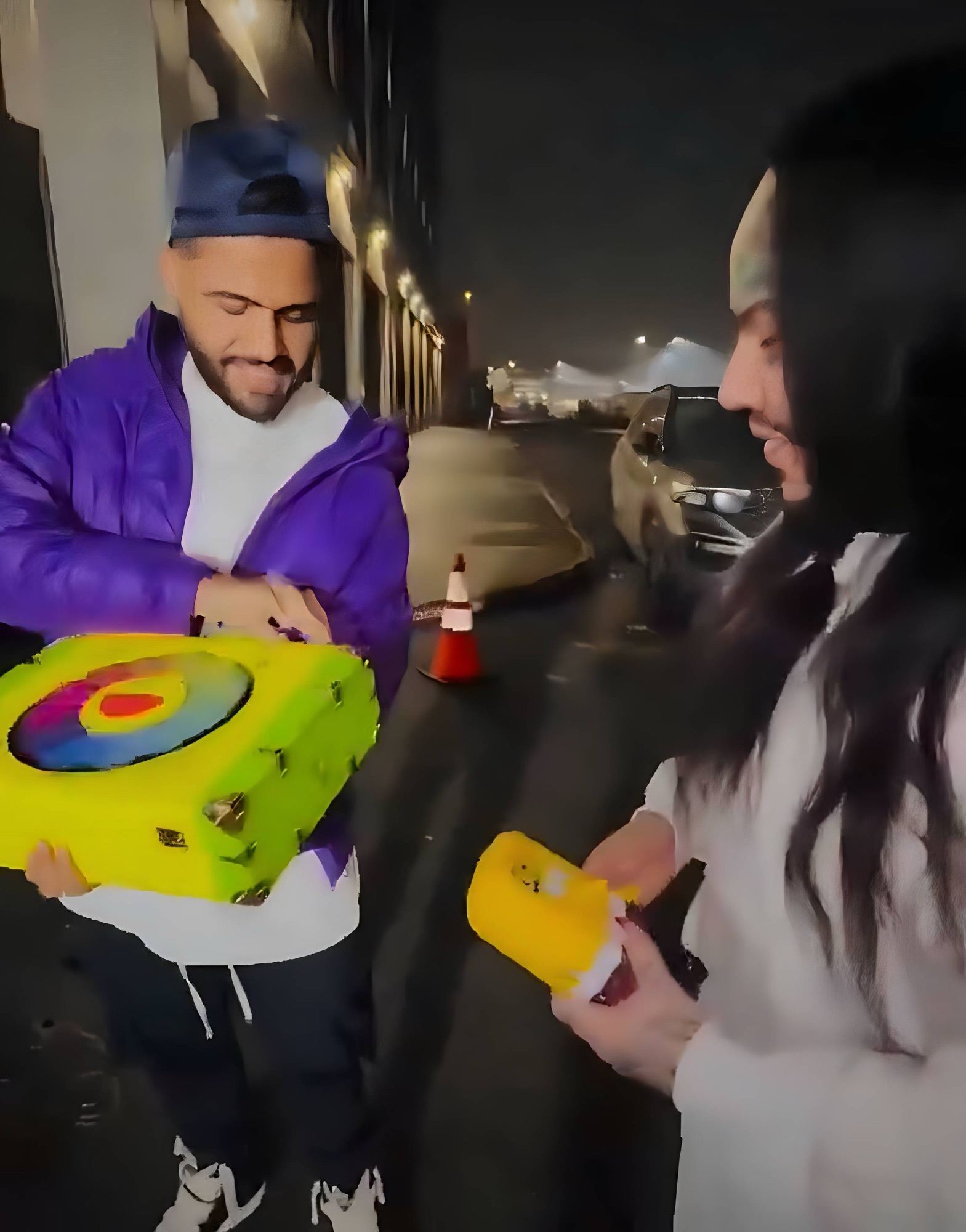 6ix9ine sale de prisión y desata polémica con insólito “recuerdo” de Maduro