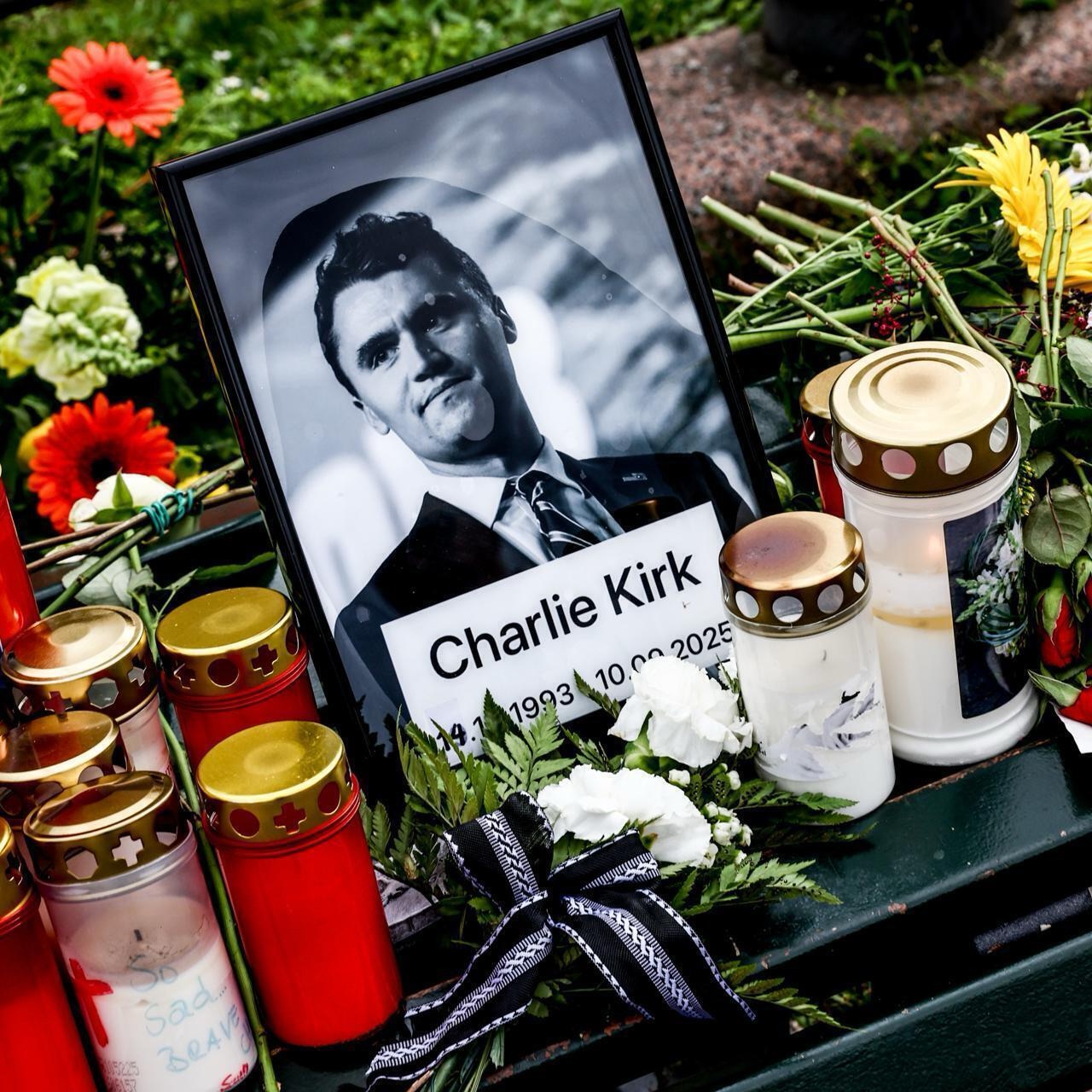 Documentos judiciales revelan inquietantes detalles en el caso de la muerte de Charlie Kirk