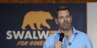 Escándalo político sacude California: piden que Eric Swalwell abandone la carrera a gobernador tras graves acusaciones