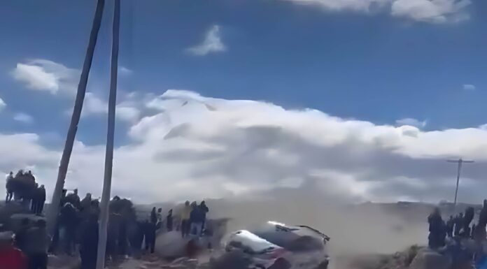 ¡Horror en pleno rally! Auto fuera de control arrolla a espectadores y deja un muerto en Argentina